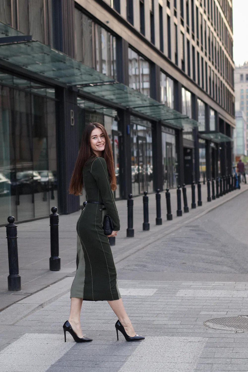 Julia — photo 1